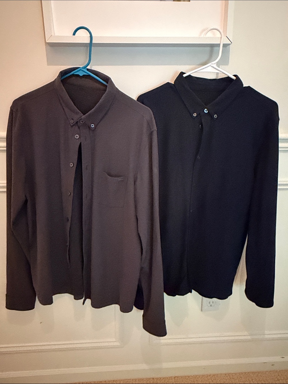 Vuori Long Sleeve Ace Button-down bundle- dark gray and Black Large